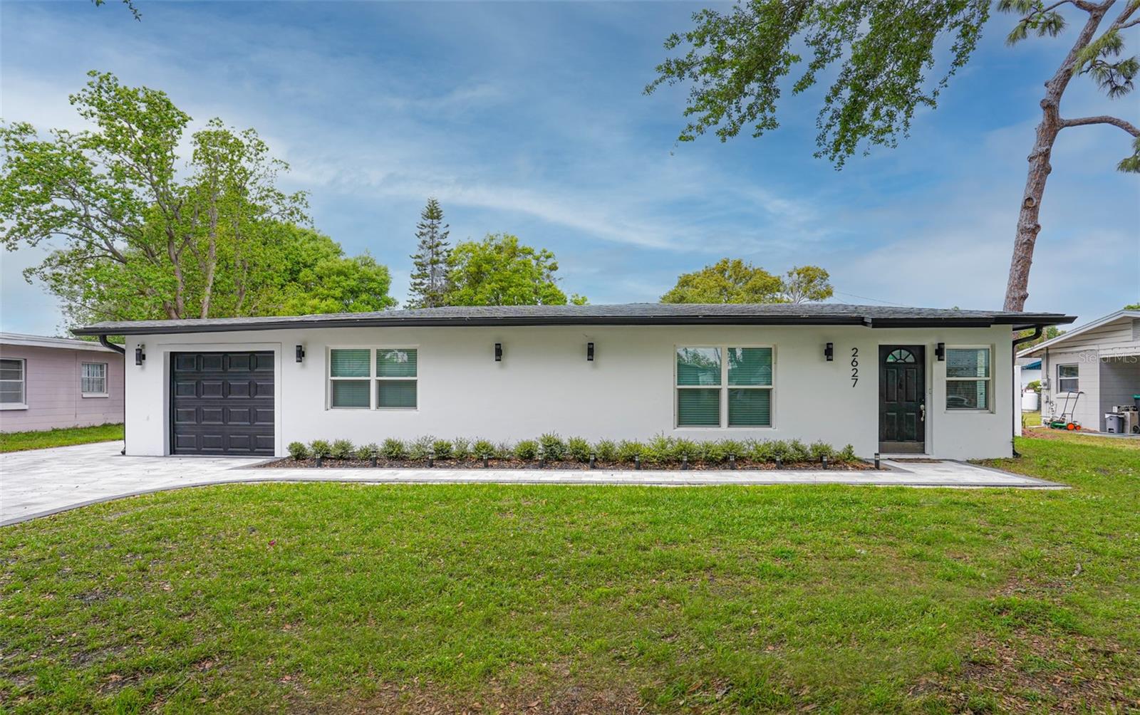 2627 AMBERGATE RD