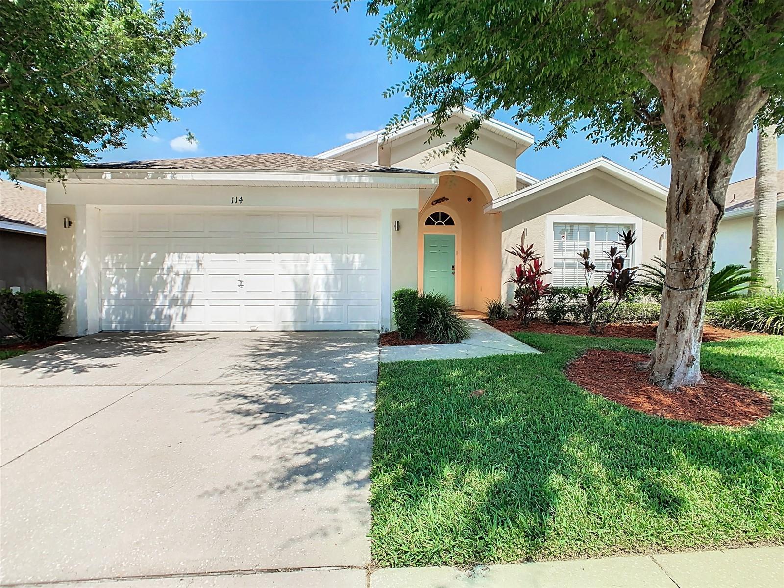 114 CASTLEMAIN CIR