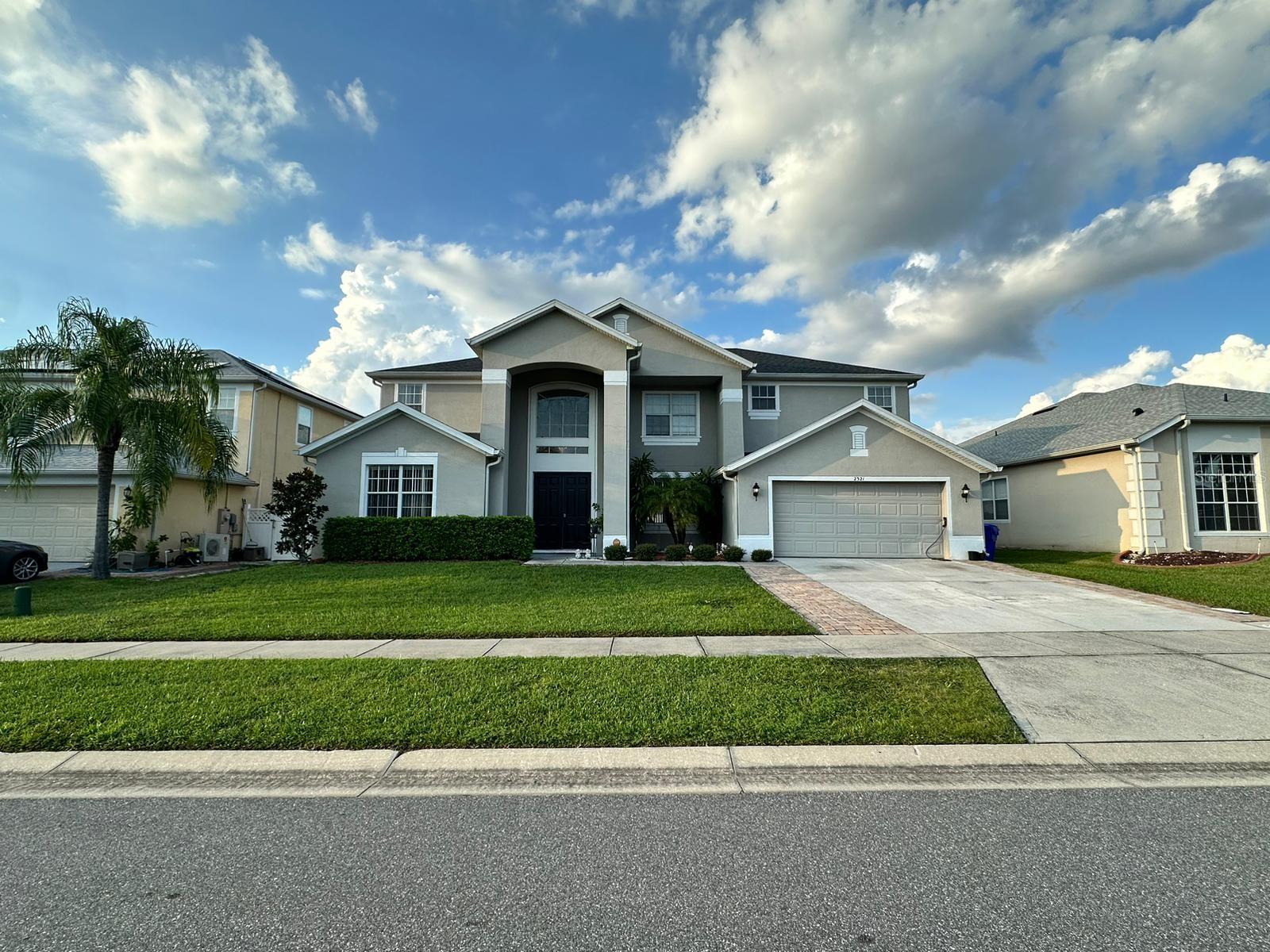 2321 HINSDALE DR