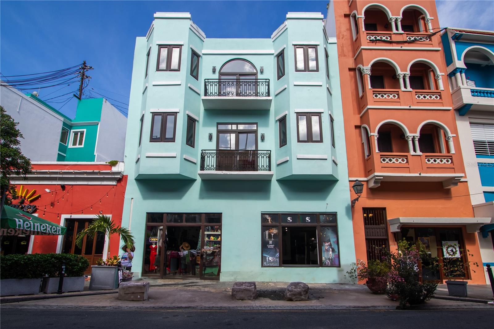 319 RECINTO SUR ST #2