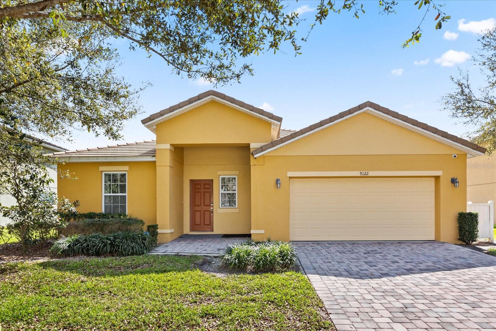 9122 STROMBOLI CT