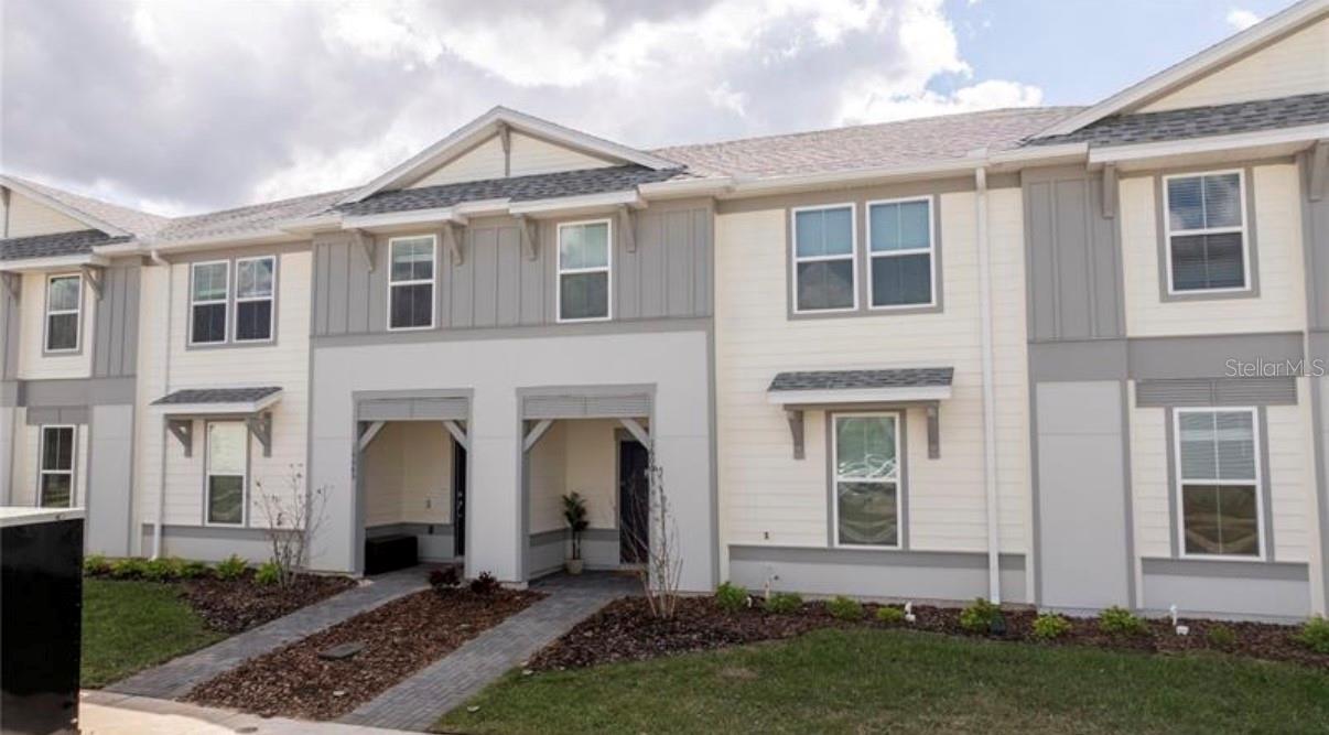 1264 BLUE ISLAND DR