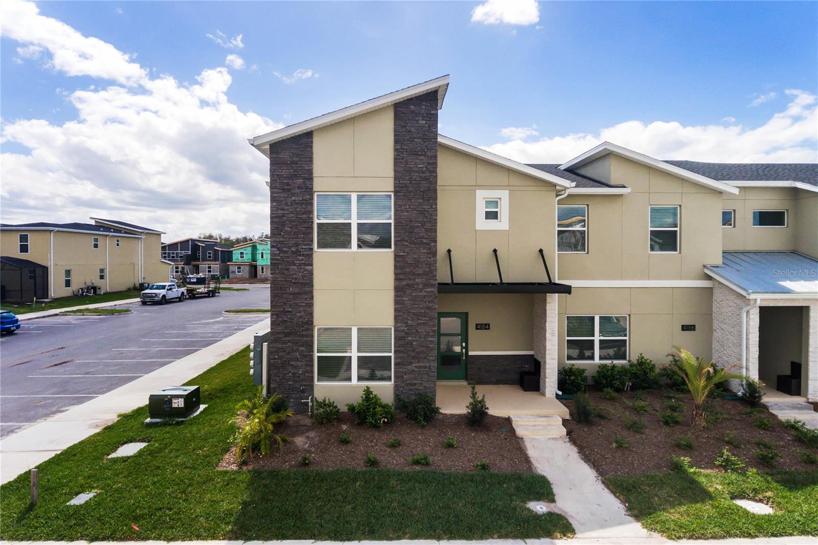 4184 PARAGRAPH DR