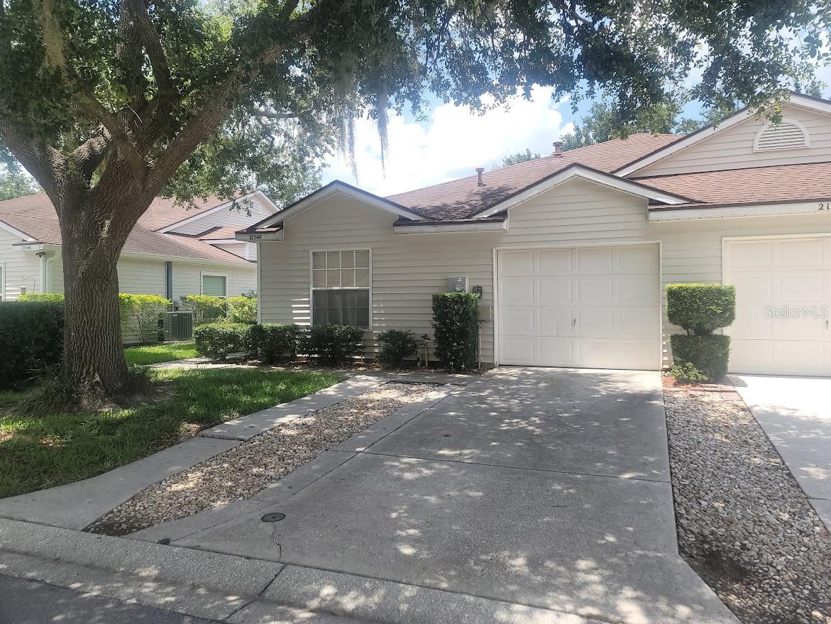 21544 CLUBSIDE LOOP