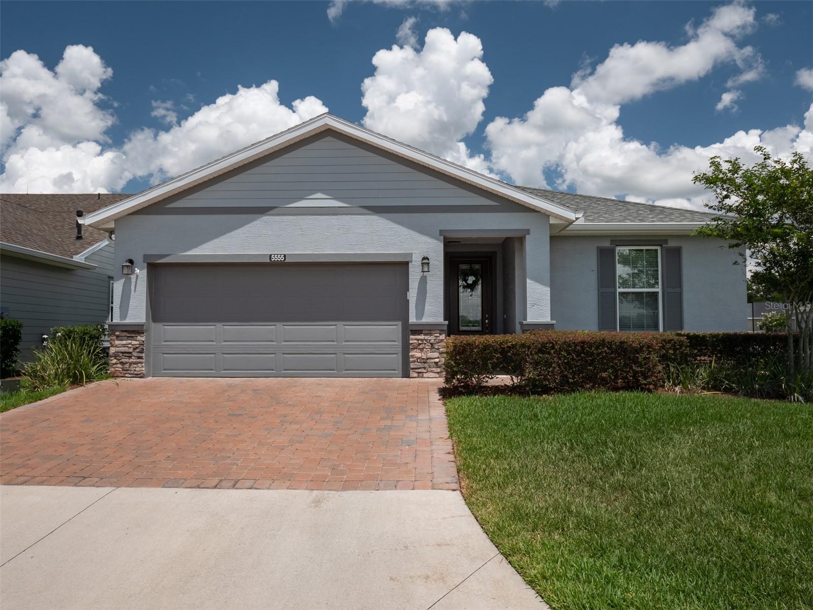 5555 NW 40TH PL