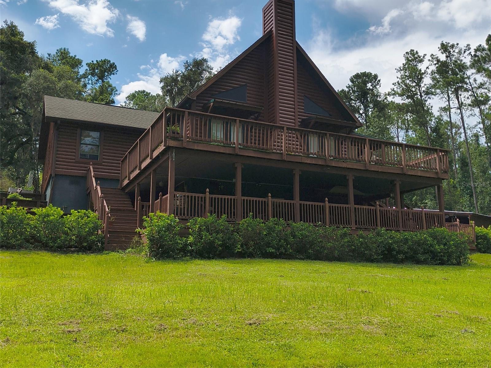 24050 WINDING CREEK DR