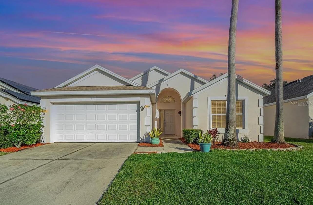 612 TROON CIR