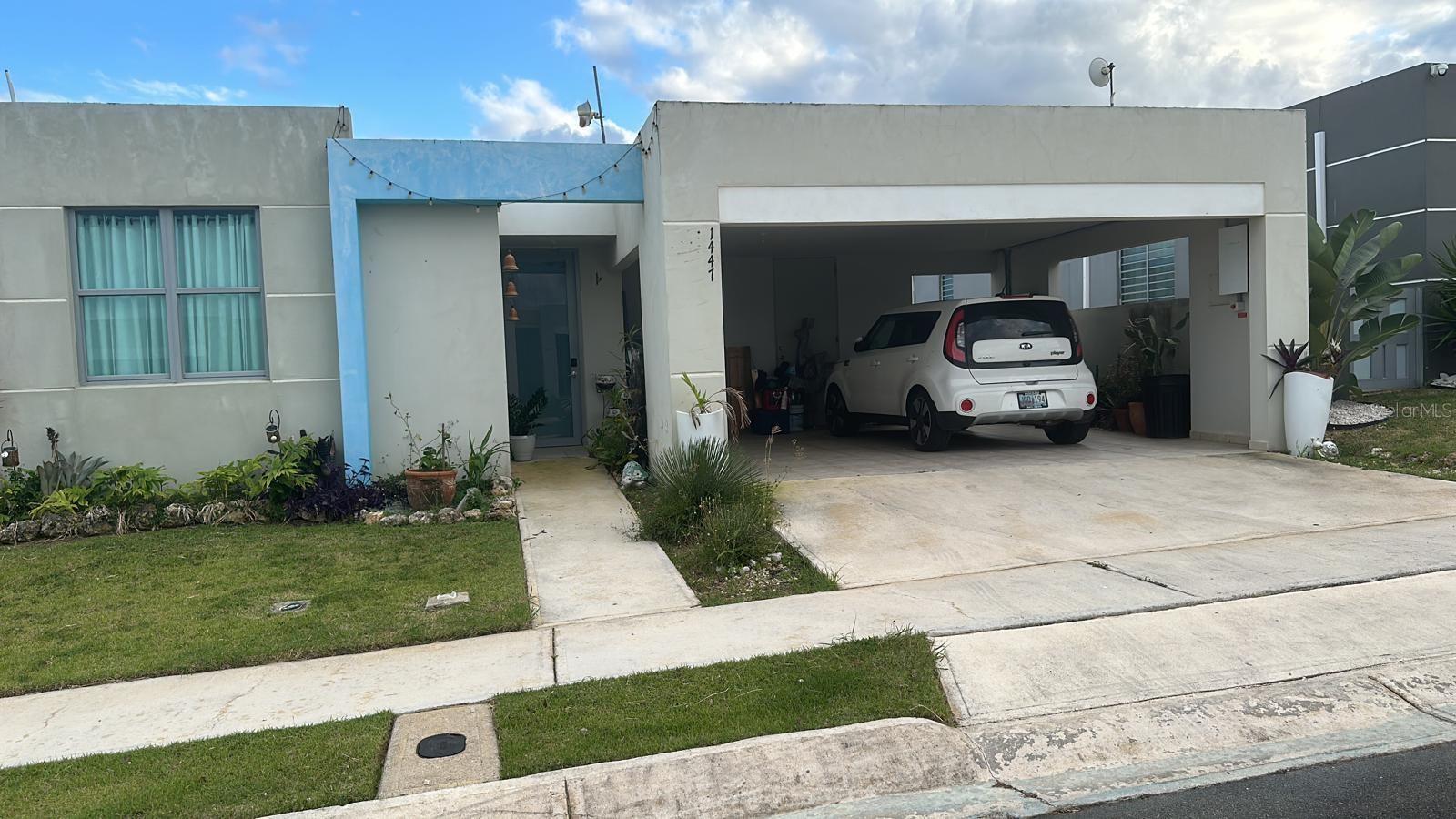 ISLA DE ROQUE ESTATE CALLE ATARDECER #G-9
