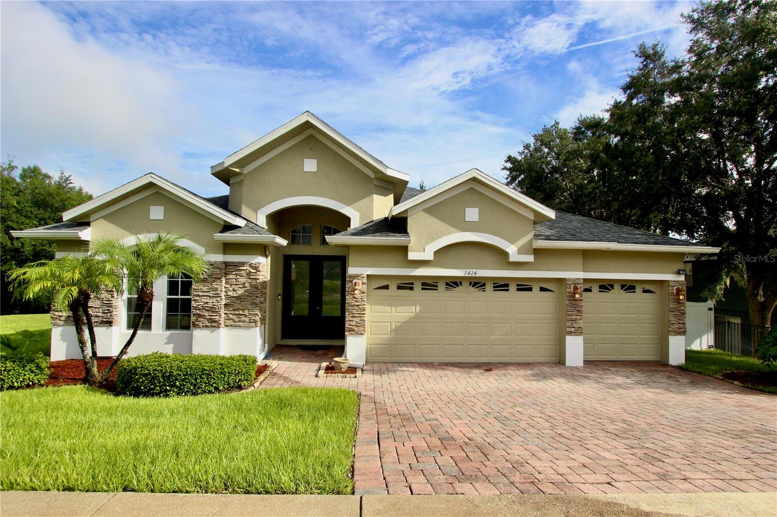 2424 POND COVE WAY