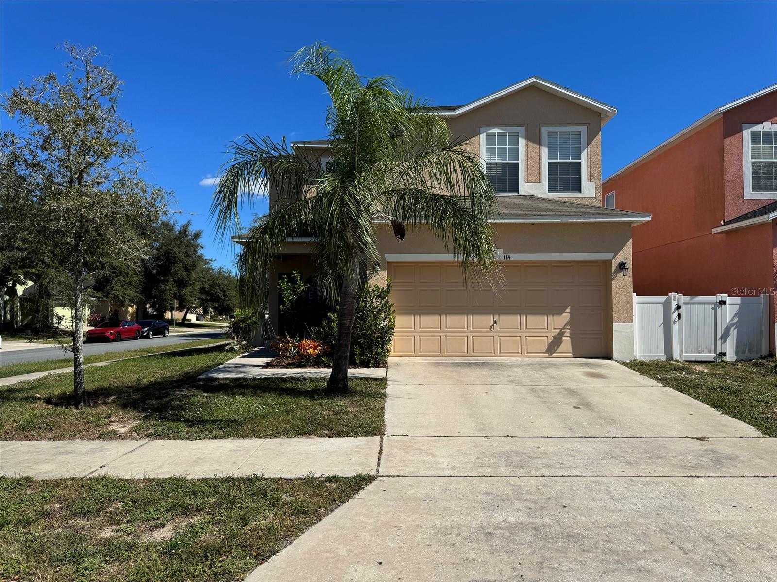 114 EARLMONT PL