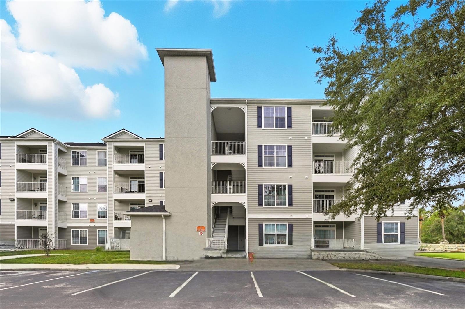 3176 FELTRIM PL #102