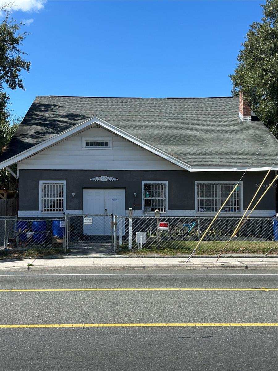 3008 N NEBRASKA AVE