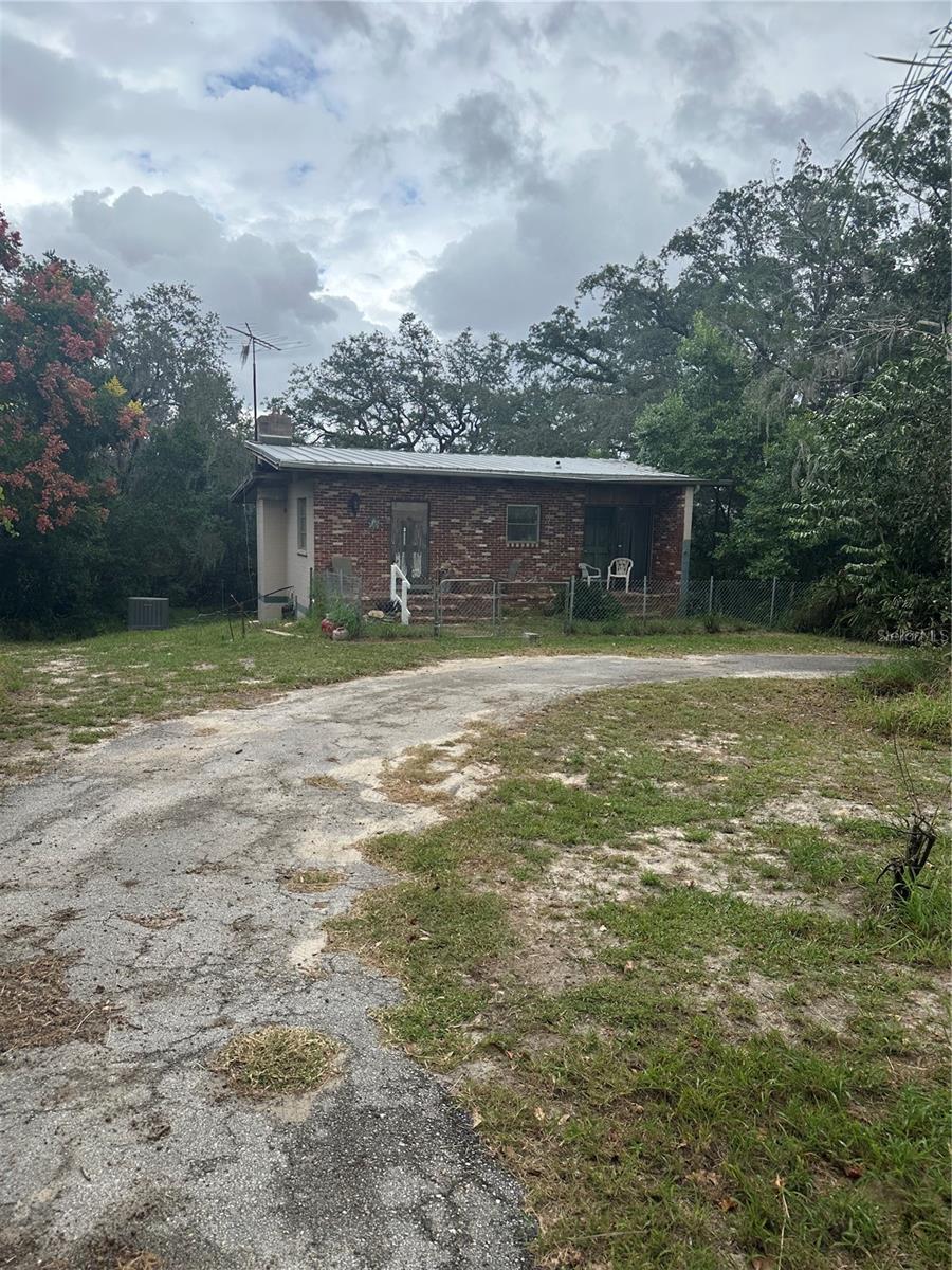 4998 LAKE LOWERY RD