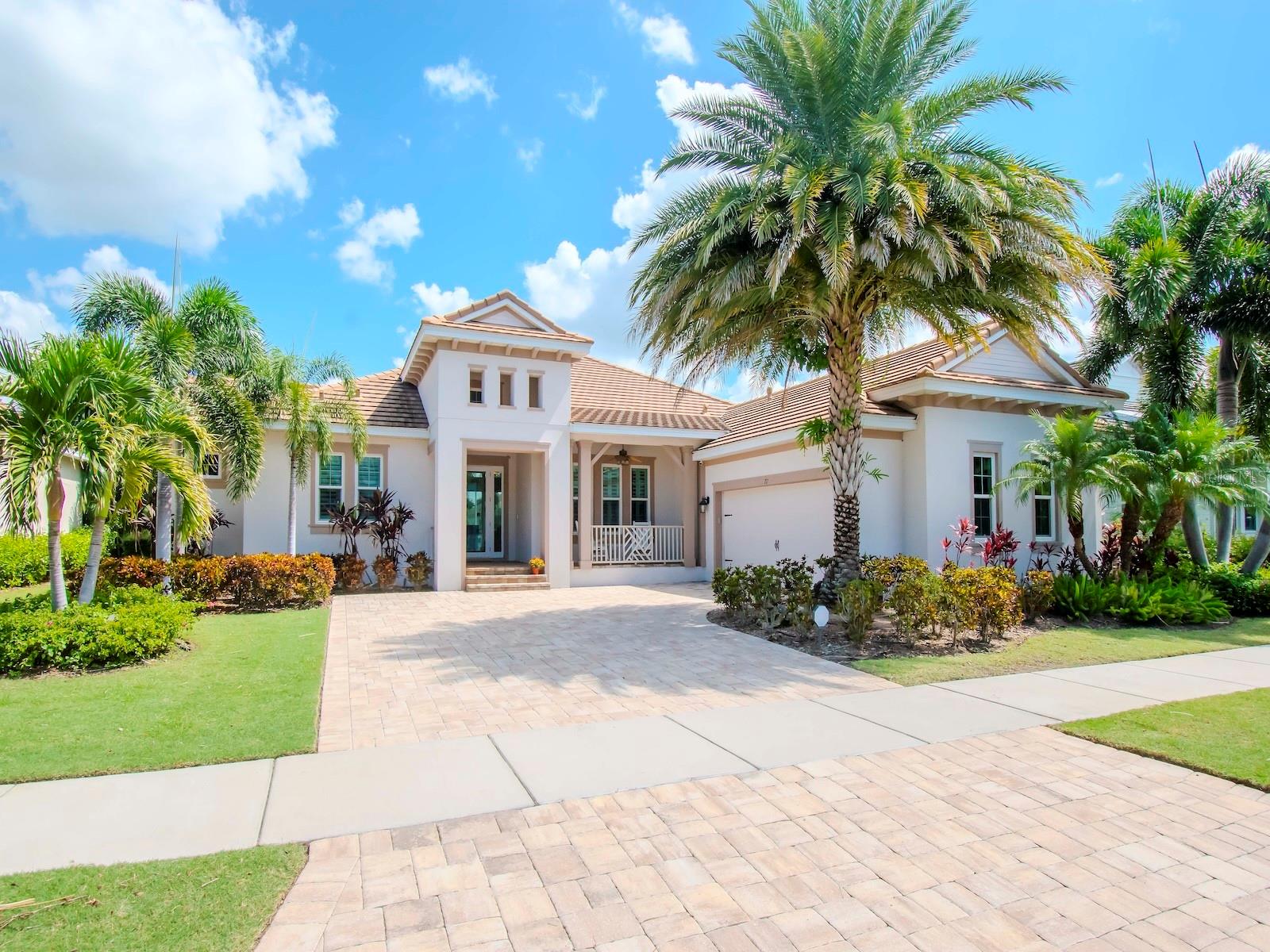 717 MANNS HARBOR DR