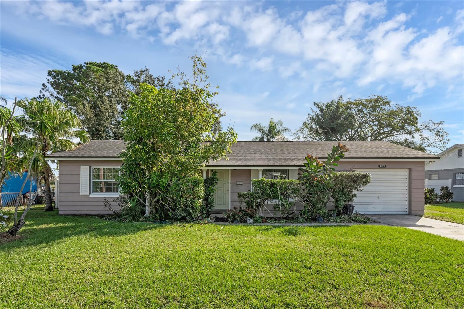 2319 CONTINENTAL BLVD