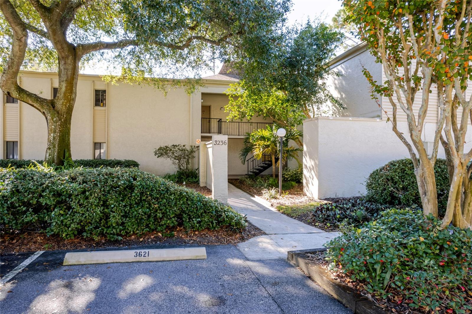 3236 S SEMORAN BLVD #22