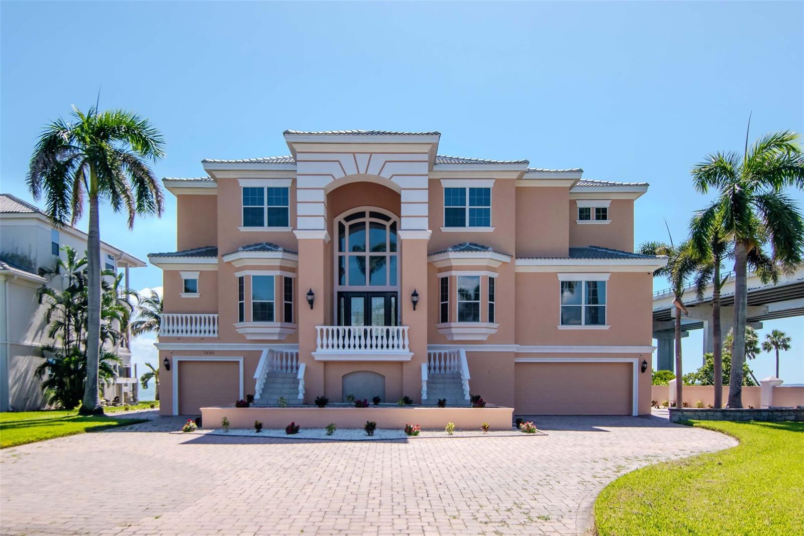 7680 PARADISE POINTE CIR S