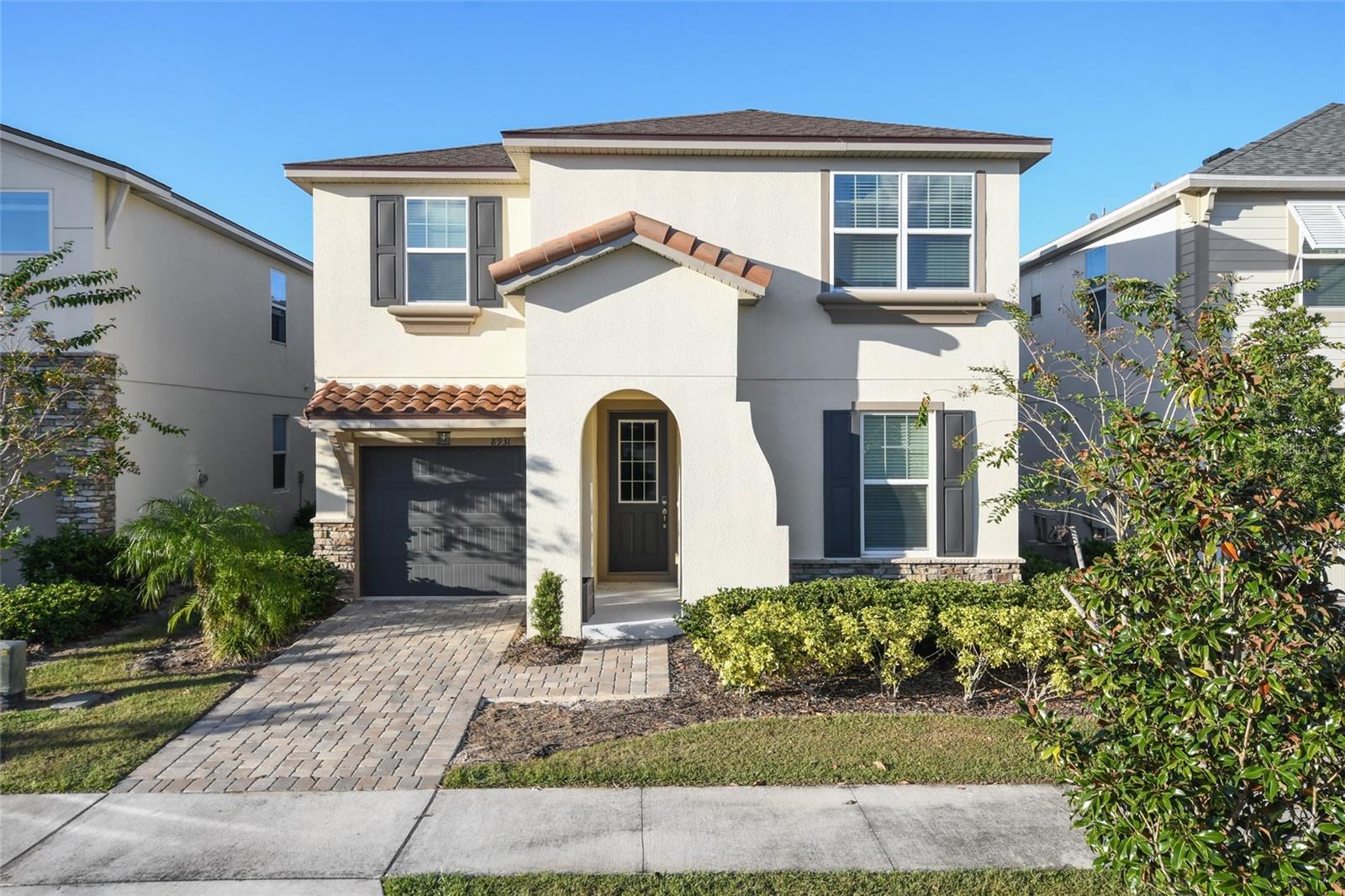 8931 AMELIA DOWNS TRL