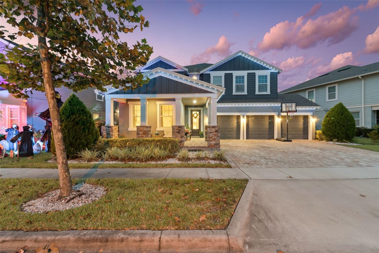 9319 BRADLEIGH DR