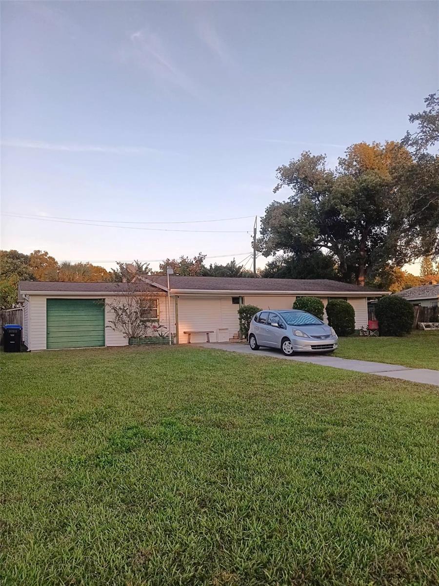 4245 EDGEWATER DR