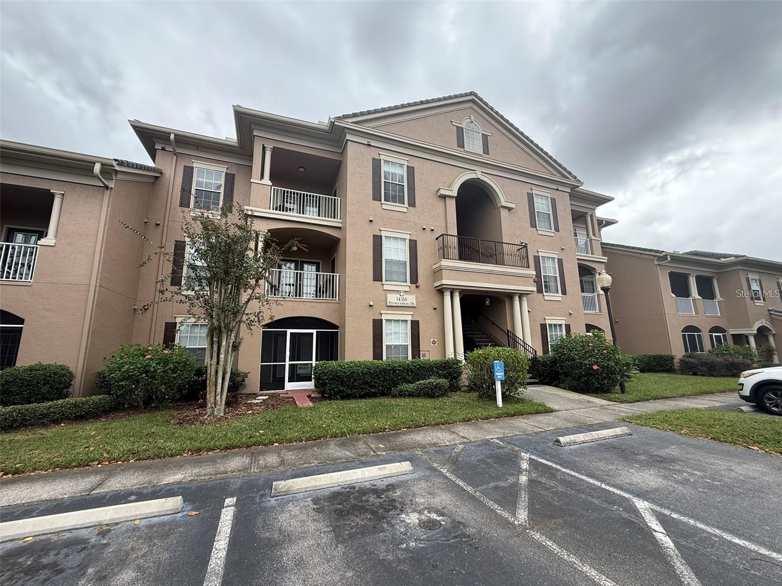 14316 FREDRICKSBURG DR #503