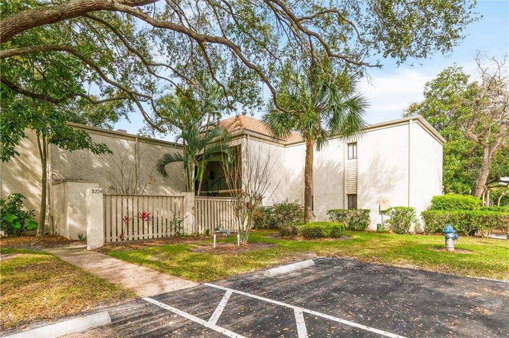 3254 S SEMORAN BLVD #21