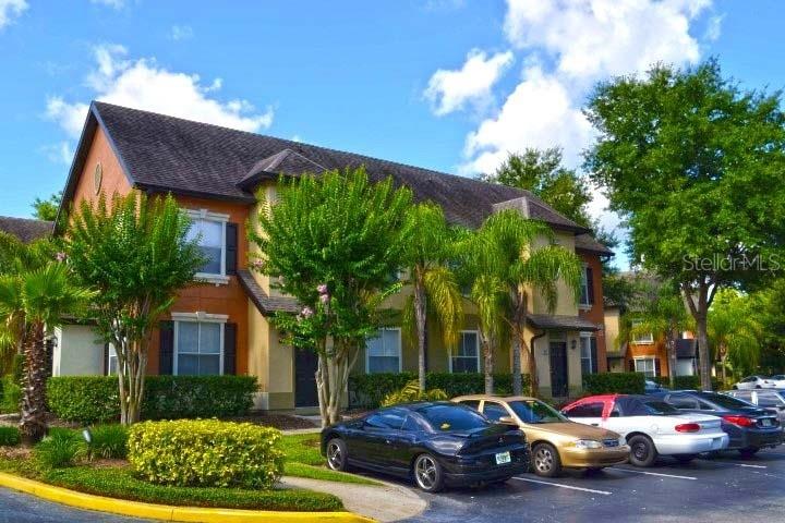 5961 WESTGATE DR #2034