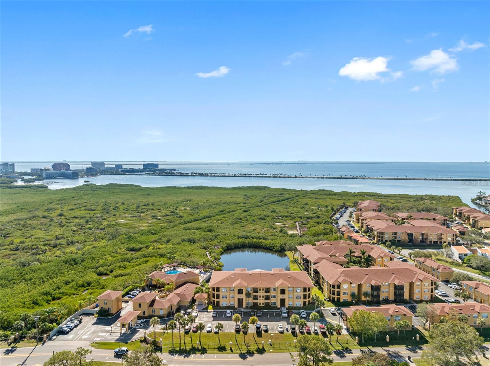 4345 BAYSIDE VILLAGE DR #302
