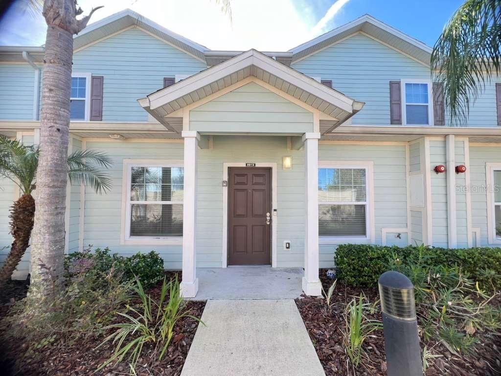 8919 SHINE DR