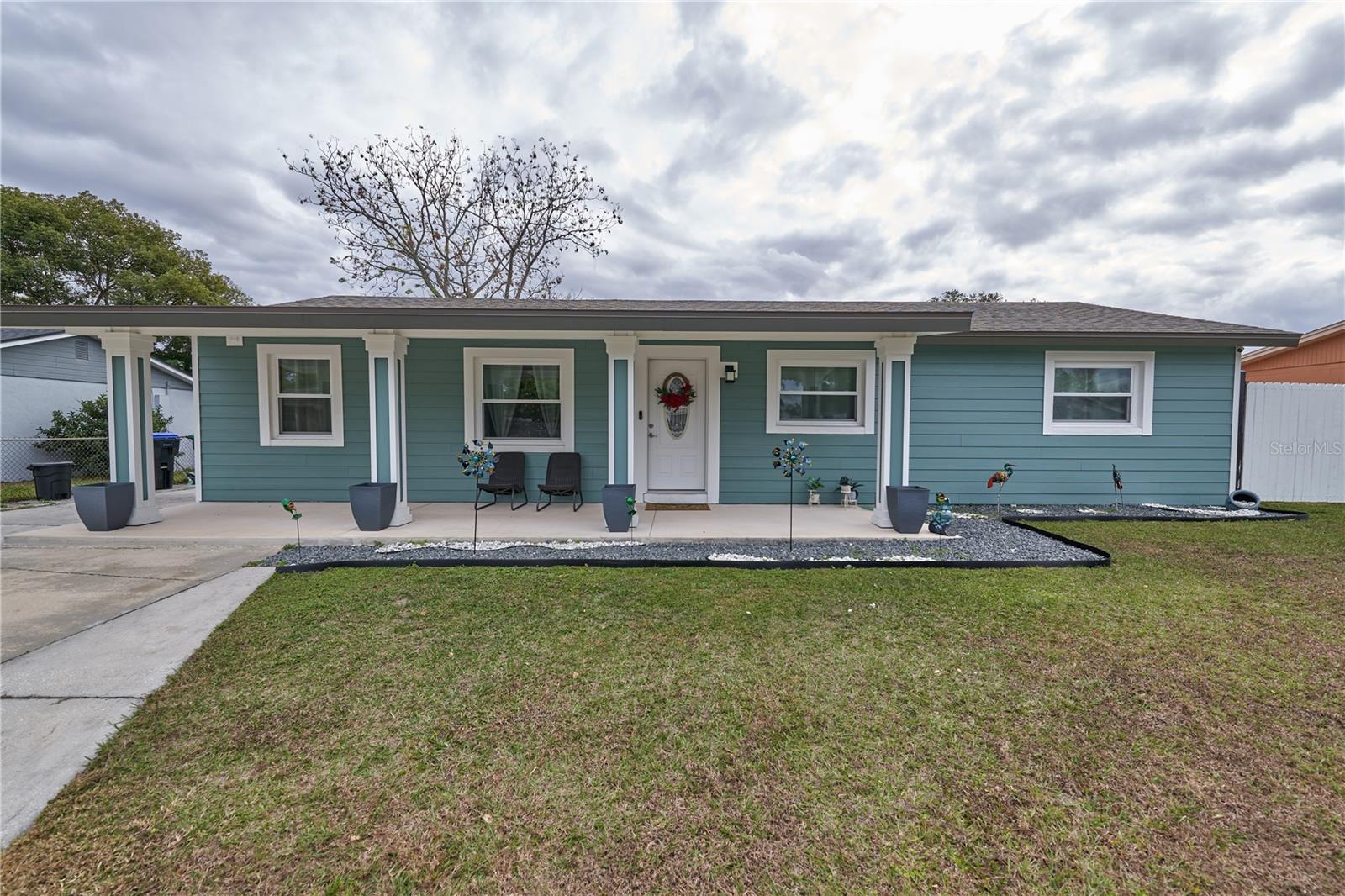 7520 LOIS MARIE CT