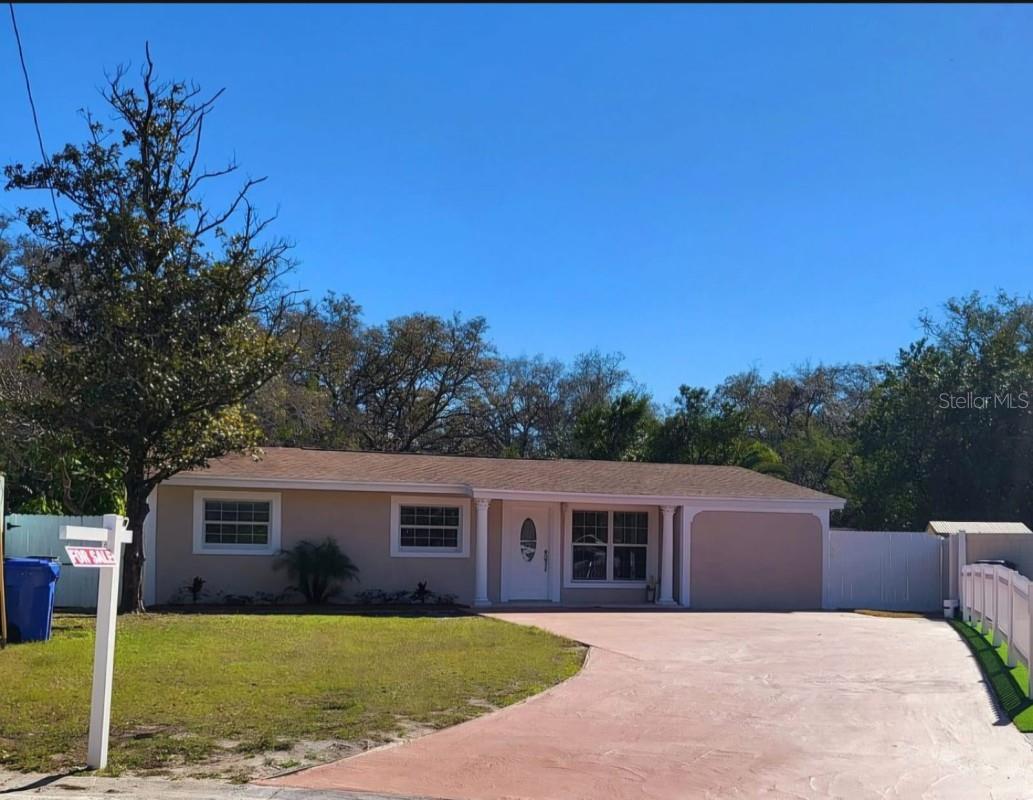 8605 MAY CIR